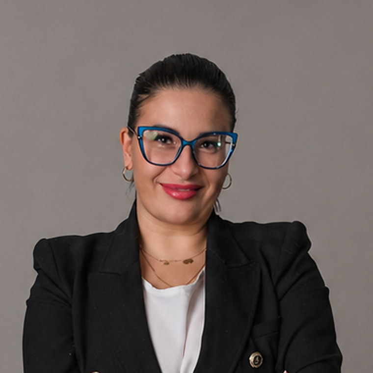 Anita Nowaczyk, radca prawny