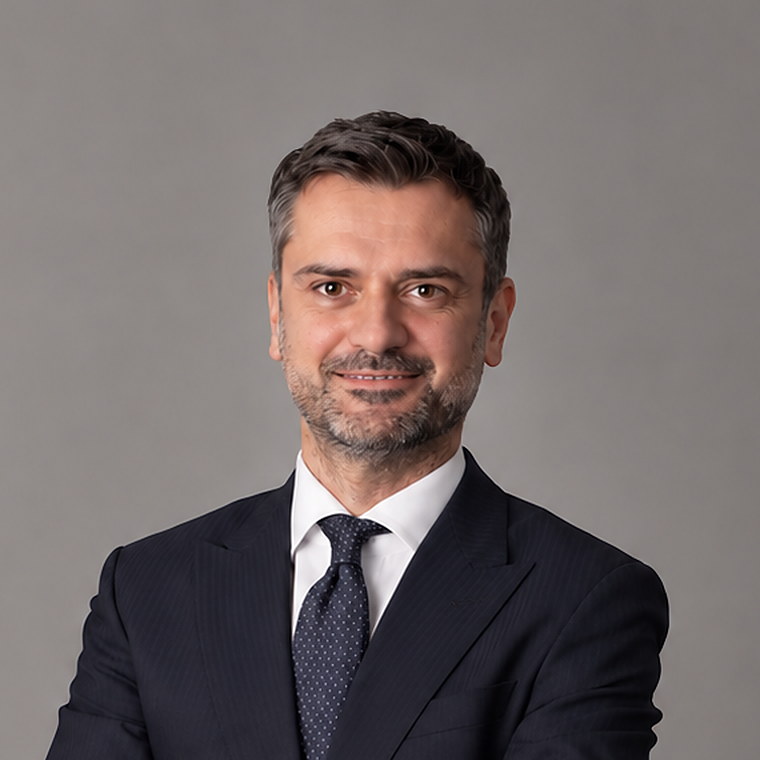 Dariusz Rozpara, partner zarządzający, radca prawny
