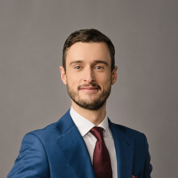 Maciej Wojciechowski, radca prawny