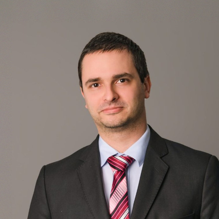 Tomasz Karlikowski, radca prawny